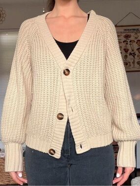 Neutral Cream Ribbed V-Neck Button Cardigan for Women